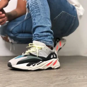 ADIDAS YEEZY 700 CLASICA