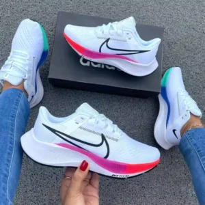 NIKE ZOOMX "BLANCA/MORADA"